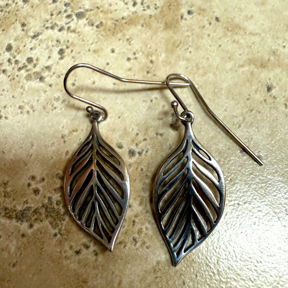 James Avery open work leaf earrings retired
